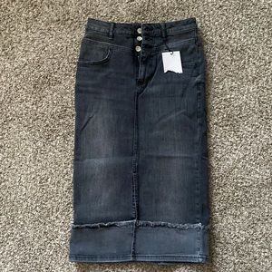 Zara midi skirt size XS